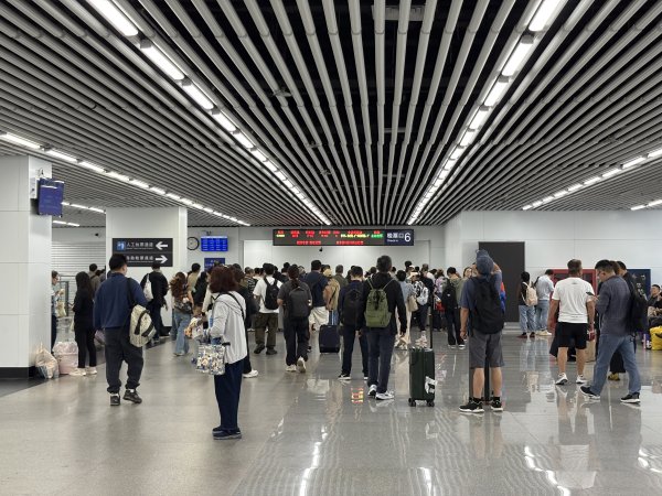 中财所 广深铁路提速，直达列车最快56分钟